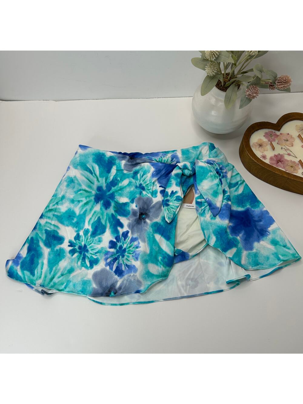 Contours By Coco Reef Floral Skirt with Built in Brief Blues Women's Small NWT
